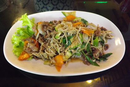牛肉炒め